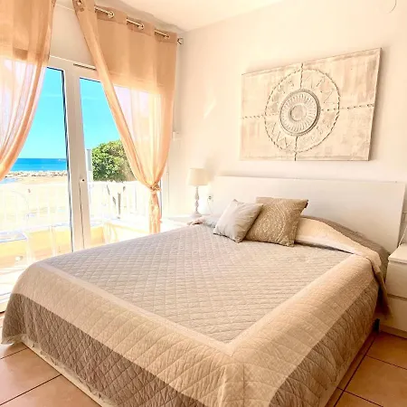 Holiday home House In Front Of The With Sea View Cambrils