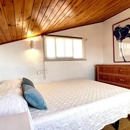 Holiday home House In Front Of The With Sea View Cambrils